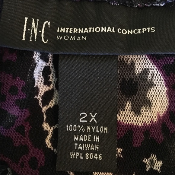 ❤️INC paisley top - Picture 6 of 7